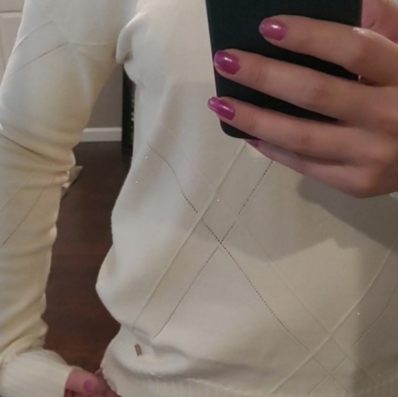 NWT Q2 Soft white sweater - Picture 3 of 4